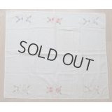 ヴィンテージ手刺繍　スミレのモチーフ　シルク糸　パーツ取りに　70×60cm　