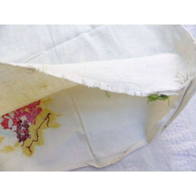 画像4: オールド刺繍　花柄のクッションカバー　41×41cm