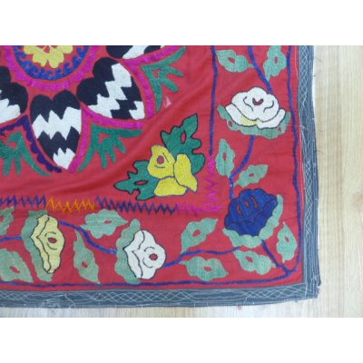 画像3: ヴィンテージ　ウズベキスタンの大きなスザーニ　コットン布にコットン糸の手刺繍　200×140cm　