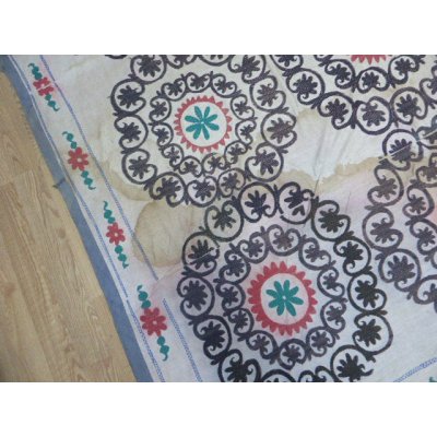 画像5: 40％off　わけありでお買い得　ヴィンテージ　ウズベキスタンの大きなスザーニ　コットン布にコットン糸の手刺繍　254×230cm　