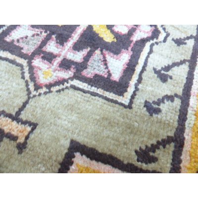 画像7: オールド絨毯　カルスの落ち着いた色遣いの織り物　115×72cm　