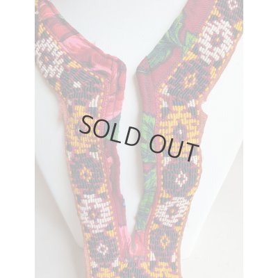 画像2: ヴィンテージ　トルクメニスタンの刺繍の襟飾り　手刺繍　全体の長さ45cm、直線部分の幅6cm