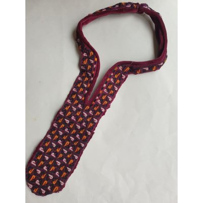 画像1: ヴィンテージ　トルクメニスタンの刺繍の襟飾り　手刺繍　全体の長さ46cm、直線部分の幅8cm