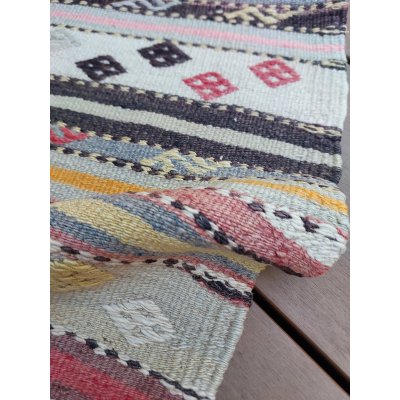 画像5: 《日本国内から発送》オールドキリム　パステルカラーの可愛いジジム　約127×100cm