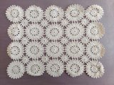 ヴィンテージレース　かぎ針で作られたコットン素材のレース編み　約33×23cm　