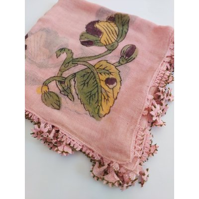 画像1: マニサの伝統のシルクのイーネオヤ　立体の花モチーフ　絹糸　ブロックプリントのヤズマ　75×75cm