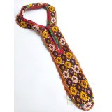 ヴィンテージ　トルクメニスタンの刺繍の襟飾り　手刺繍　全体の長さ43cm、直線部分の幅7cm