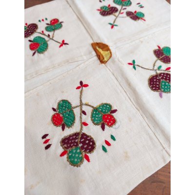 画像1: 花嫁の持参品　チェブレ　金属糸とコットン糸の手刺繍　ブルサ　34×34cm