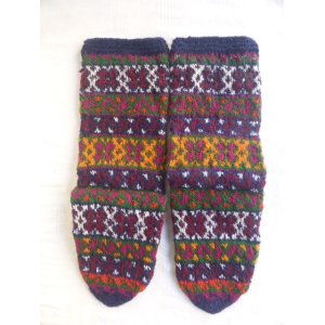 画像: ヴィンテージ　独特の色柄をお楽しみください　トルコ伝統の手編み靴下　ベイシェヒール