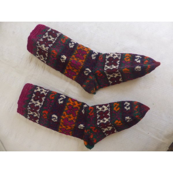 画像1: ヴィンテージ　トルコ伝統の手編みウール靴下　24.5cm (1)