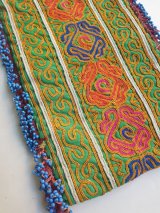 画像: アフガニスタン〜パキスタン刺繍＆ビーズのポーチ　最大長25cm×幅14cm