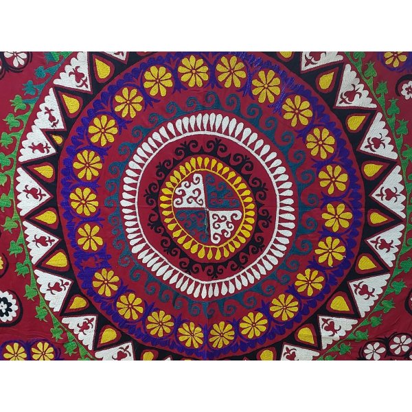 画像2: ヴィンテージ　ウズベキスタンの大きなスザーニ　コットン布にコットン糸の手刺繍　195×180cm (2)