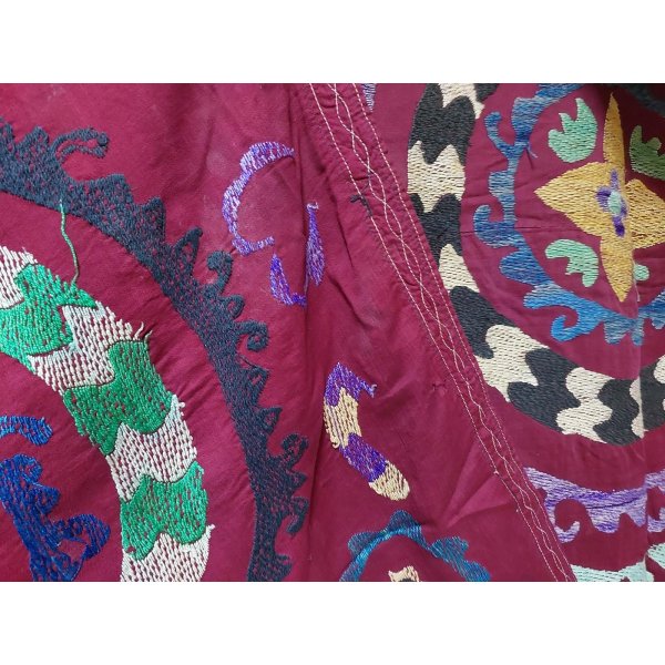 画像5: ヴィンテージ　ウズベキスタンの大きなスザーニ　コットン布にコットン糸の手刺繍　183×140cm  (5)
