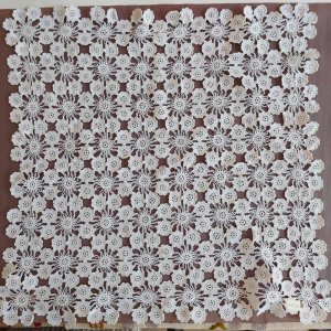 画像: 《日本国内から発送》ヴィンテージレース　かぎ針で作られたコットン素材のレース編み　約50×50cm
