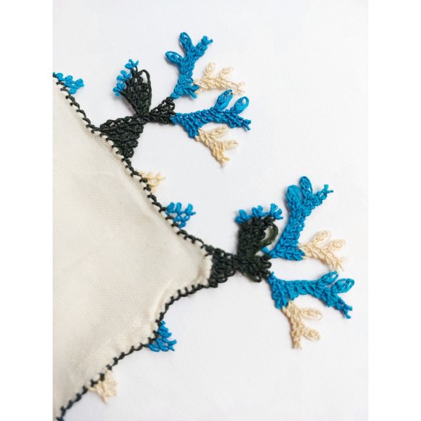 画像2: 【コレクションピース】イズニック　ムシュクレ村の伝統の巨大な平面のイーネオヤ　シルク糸　 (2)